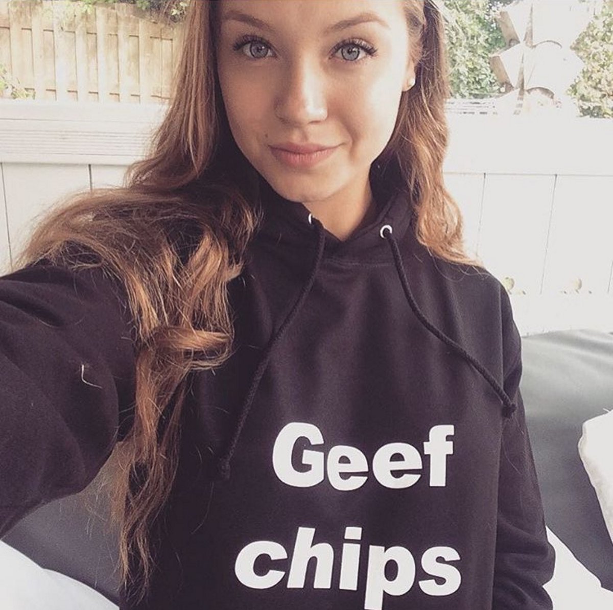 Nicht gefallen Vertrag Freiwillige kakhiel geef chips trui Protest