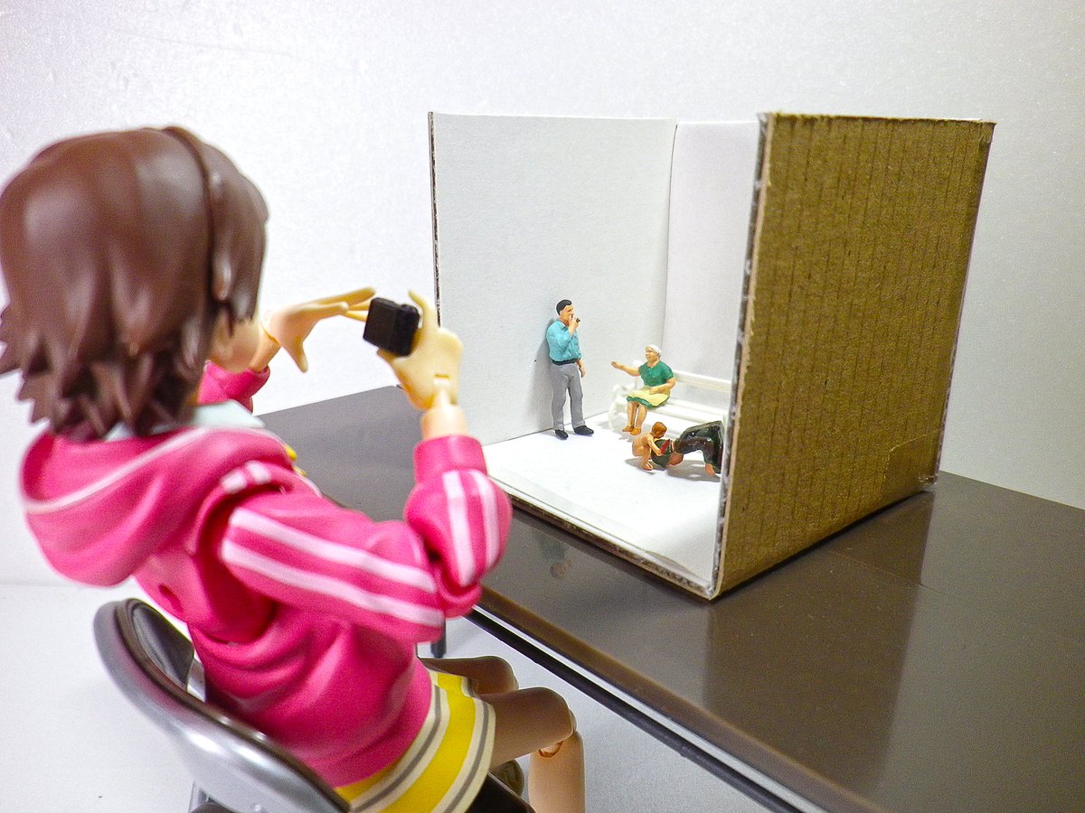 ট ইট র Akasaka 鉄道模型とかのジオラマ用フィギュアはそのままfigmaとかの小物として使えないかなーという試み
