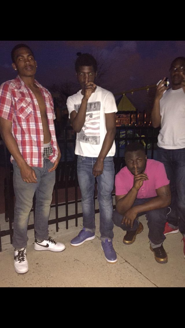 markyG971's tweet image. Happy Birthday My Nigga Words Can't Explain How Much I Miss You Slim Love You My Nigga @KdyLifeRipJay #LLNUT🎱