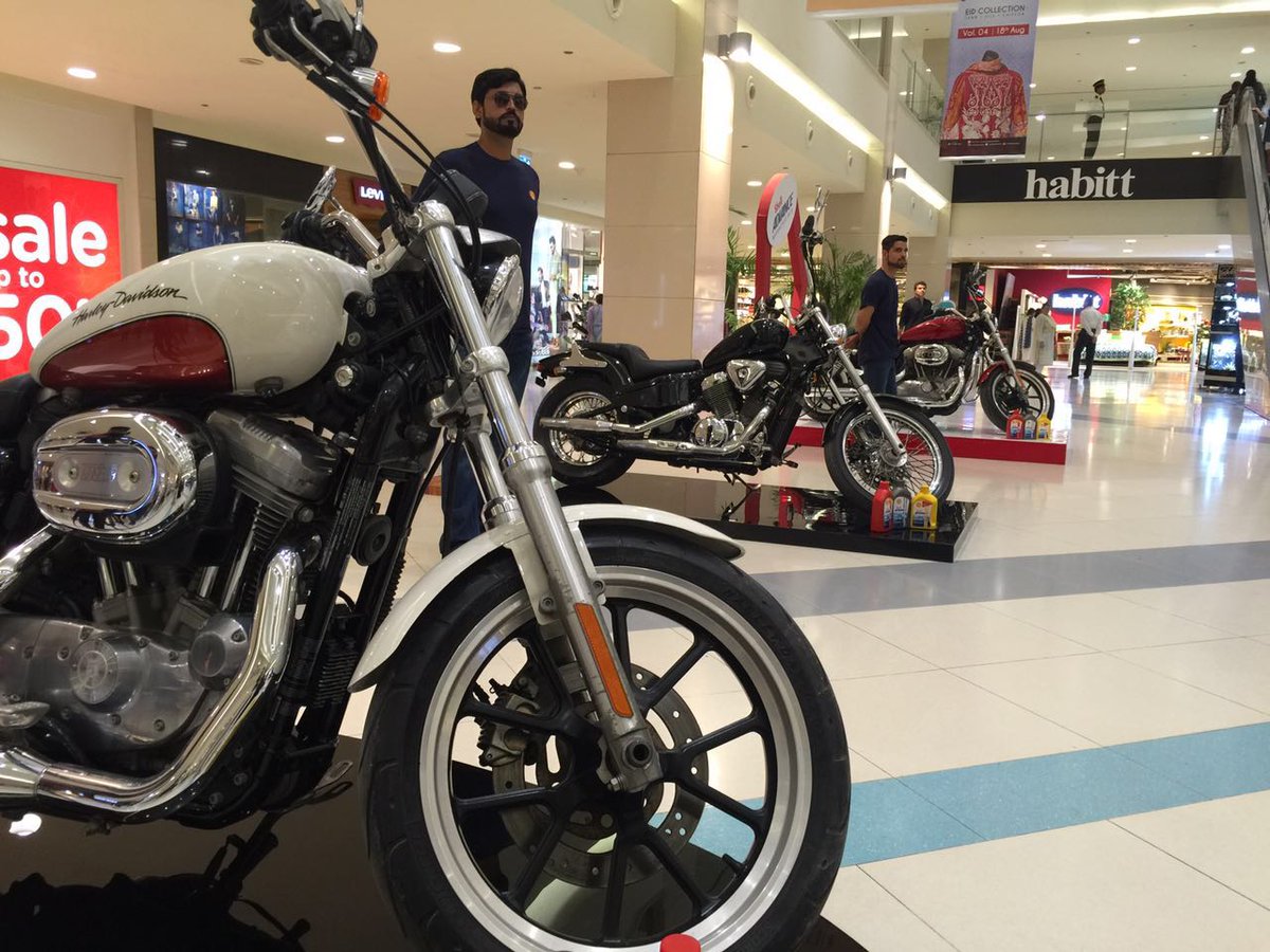 MahRukhTK's tweet image. #ShellAdvance The campaign is named &apos;Once Upon A Bike&quot; 
#SyntaxPR