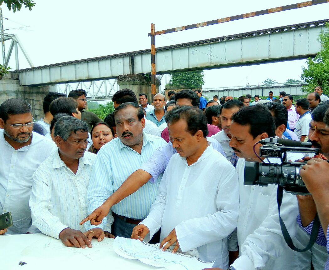 rabindrakjena's tweet photo. Jai Jagannath!

Glad to share that the survey work of Balasore Ring Road project has started today. #BetterBalasore https://t.co/dBrpvJzQE0