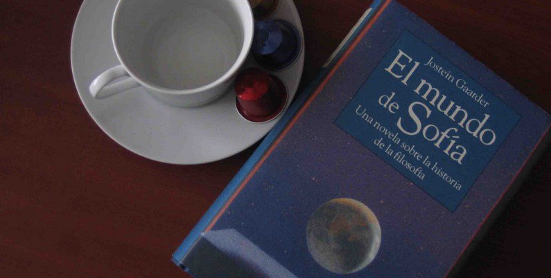frasesyp's tweet photo. #FrasesLibro #ElMundoDeSofía1991 "El mundo de Sofía" (1991) Frases: https://t.co/GF6Brc26hi https://t.co/ZEj2kUoboI