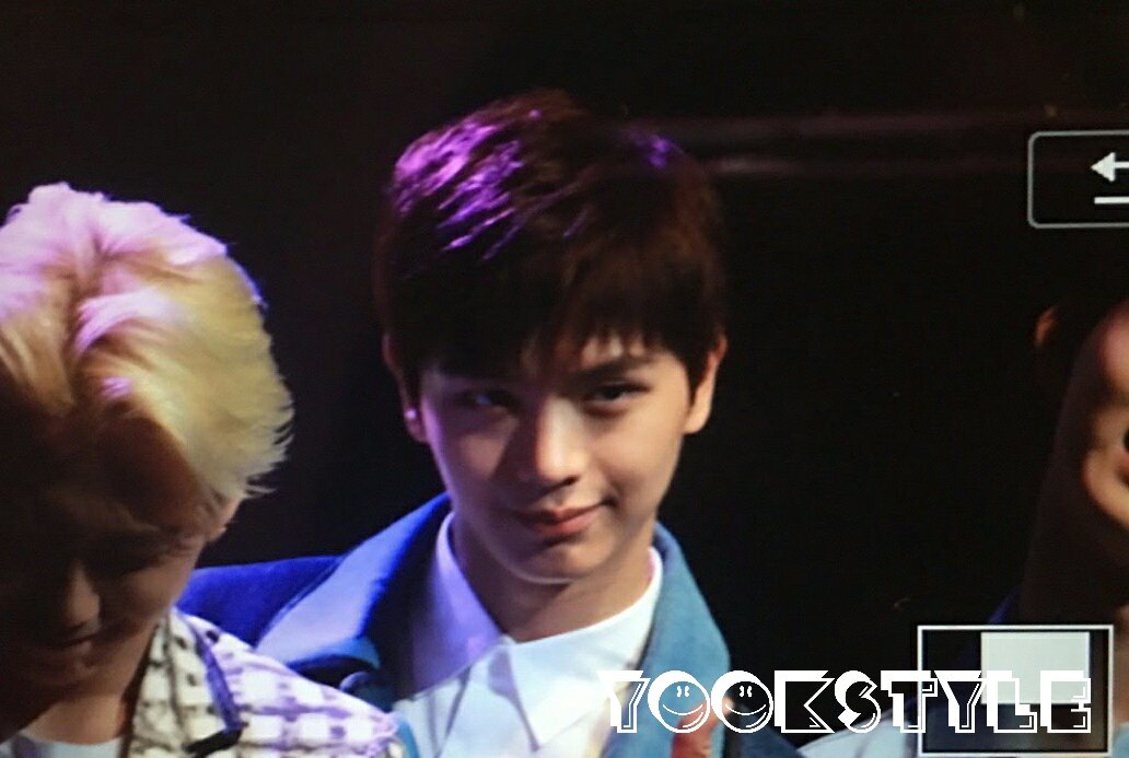 160903 부산 롯데호텔 팬미팅 #육성재 #비투비 #BTOB <a href="/BTOB_6SJ/">육성재</a>