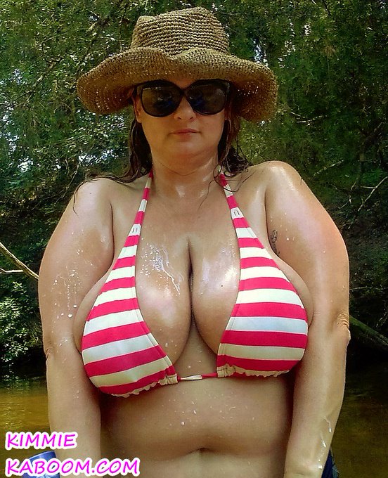 Good morning tweet-hearts! Have a safe 3 day weekend! Have fun &amp; make memories but use caution too! MUAH<a href="/tag/free"class="tags"><span>#free</span></a><a href="/tag/camgirl"class="tags"><span>#camgirl</span></a>