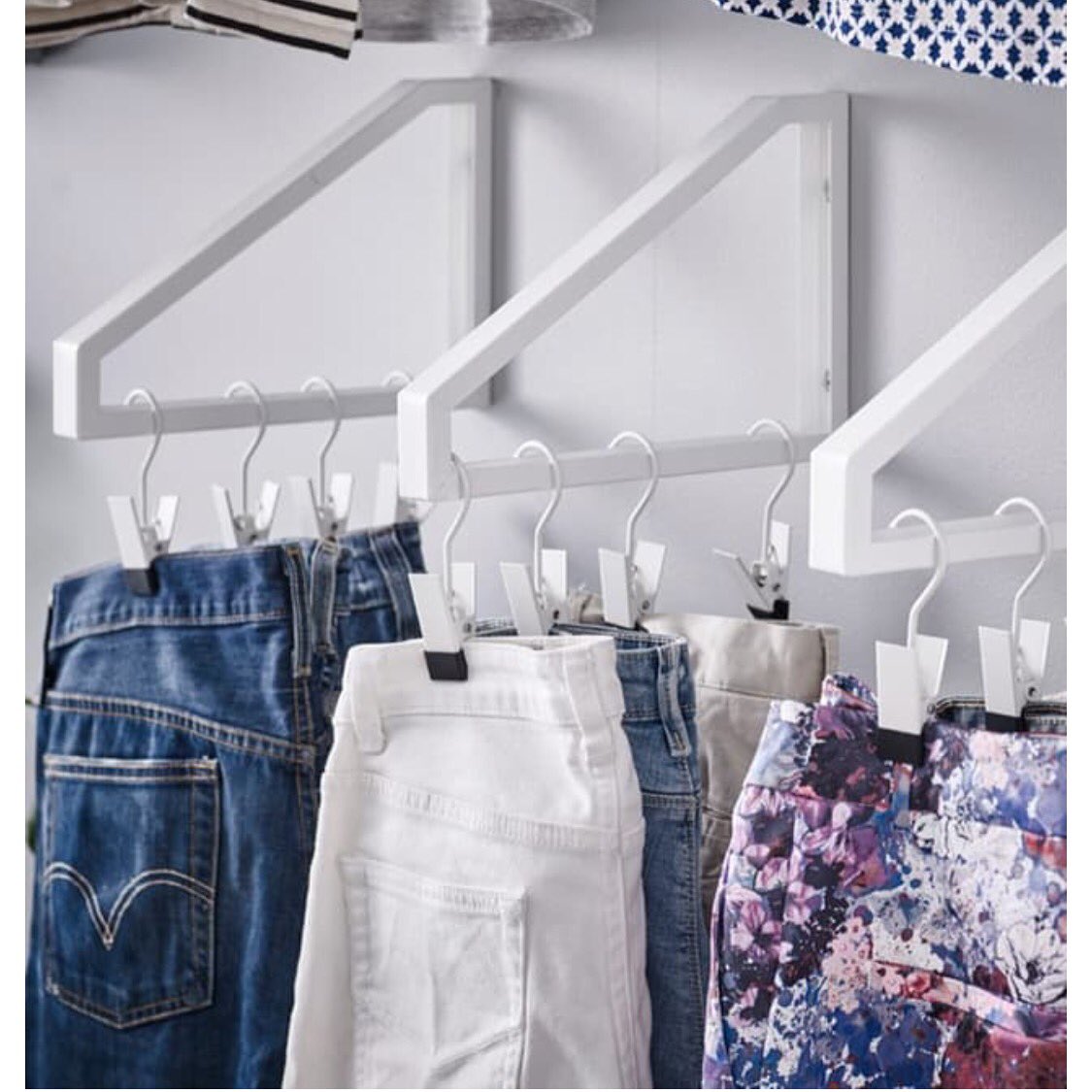 ClutterLessInc's tweet image. Do you want to double your closet space? Try this great idea from IKEA! #clutterless #closetgoals #teamorganize