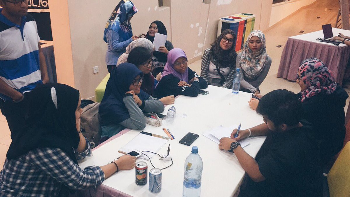 bpmFASS's tweet photo. It's PREP time! 🎉 We're excited, are YOU?!😱 PMUBD Showcase will be THIS Monday 5th Sept 2016 #PMUBDSHOWCASE #ubdbuzz https://t.co/DZ5NnEKVq2