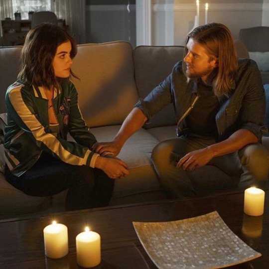 RT for Ezria
LIKE for Jaria