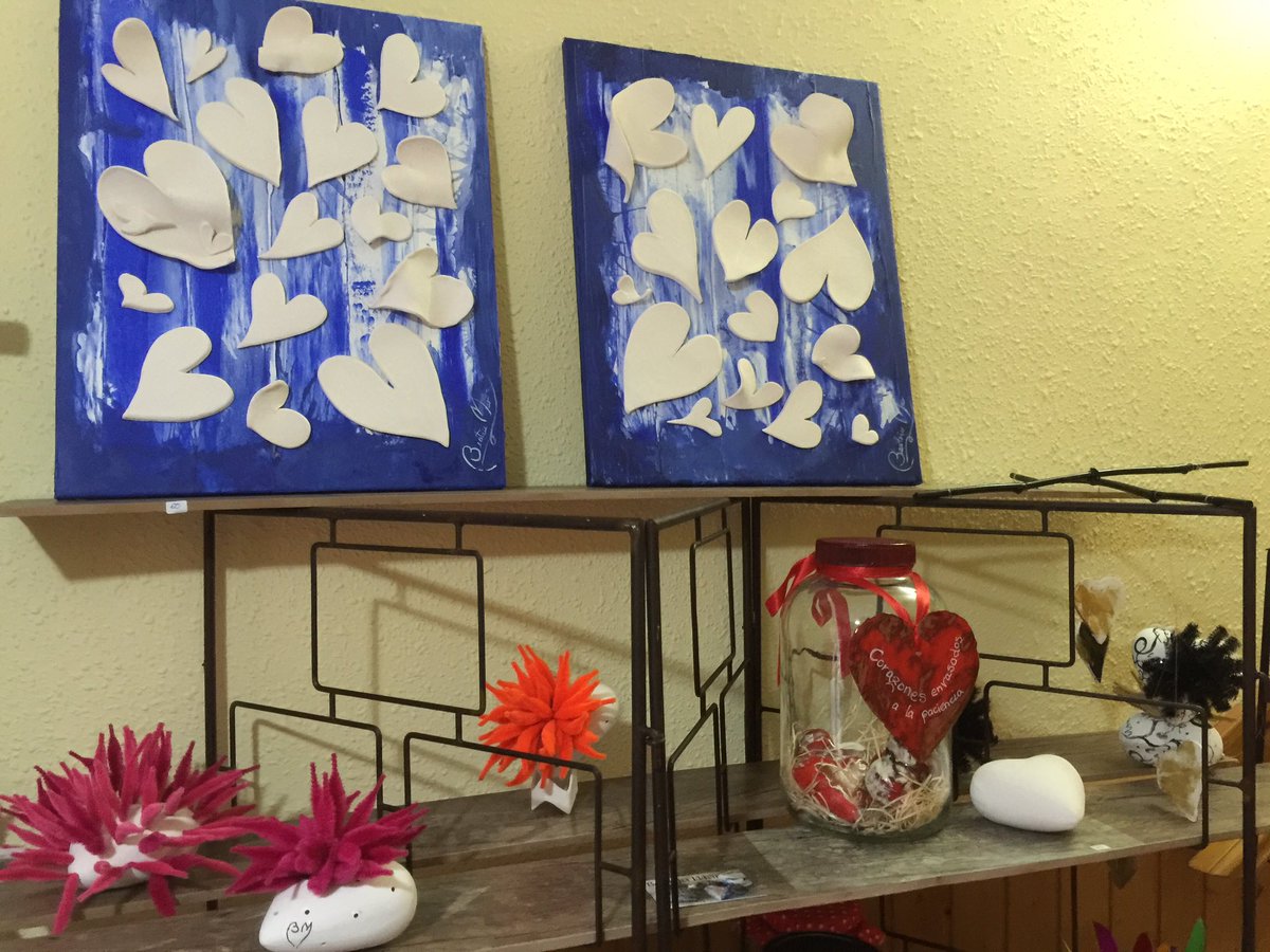 IMarcuello's tweet photo. Tarda a #montbriart exposició #beatriumar #mar #cors #magnifiquesobres #artisteslocals encara esteu a temps https://t.co/v6WslEOZ0Q