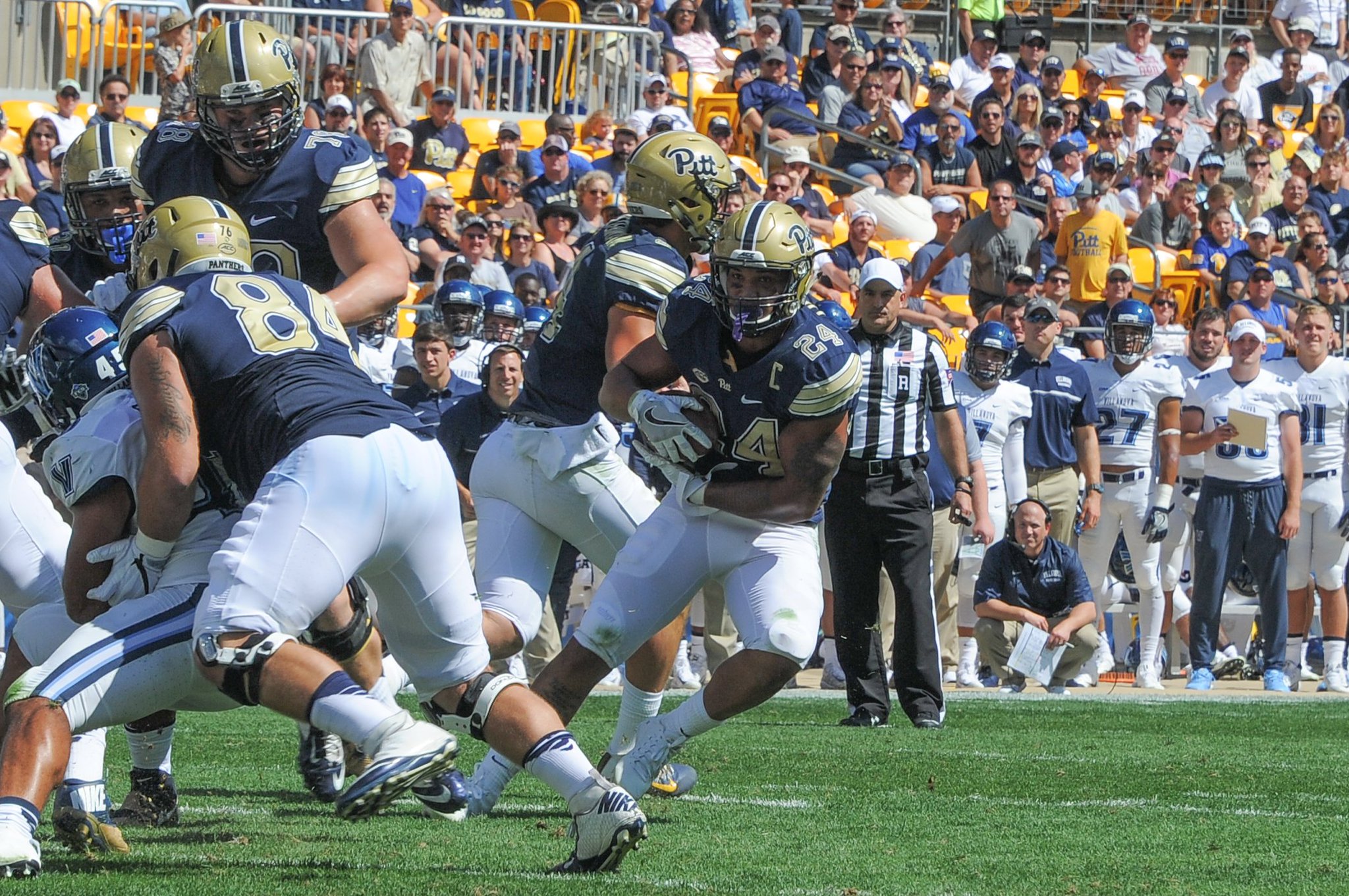 Pitt Football On Twitter PHOTOS A Great Moment In Pitt Football pitt-football-on-twitter-photos-a-great-moment-in-pitt-football