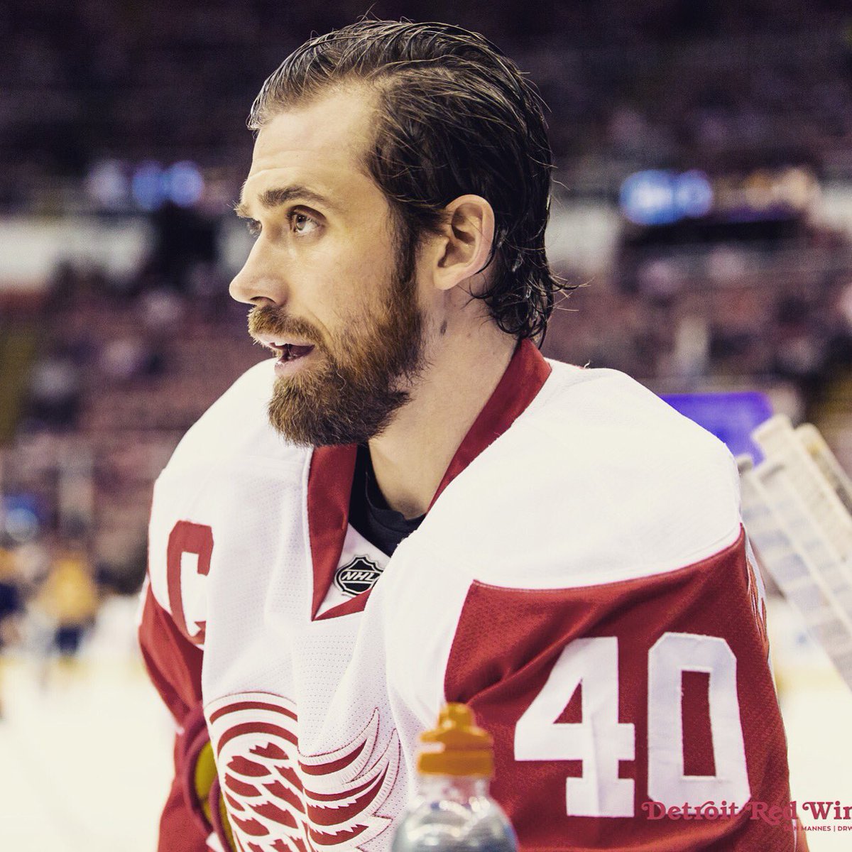 DetroitRedWings's tweet photo. 40 days... #LGRW #IsItOctoberYet https://t.co/vPBexrkFhR