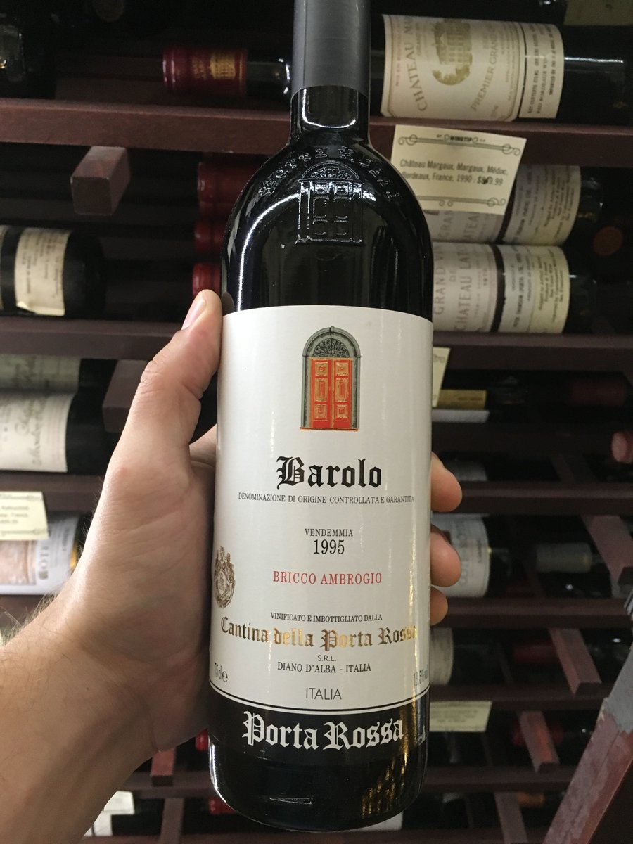 Maison Corbeaux tweet media