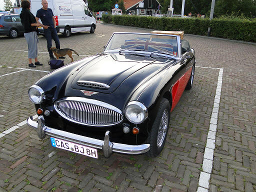 Austin Healey 3000 uit 1964 op Marken dlvr.it/MB36GJ #Marken <a href="/Austin_teamfood/">austin3000</a> <a href="/AustinHealeys/">Austin Healey</a> #AustinHealey