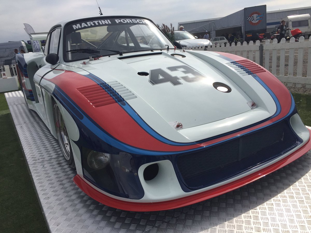 Wat een TOP dag bij <a href="/PorscheNL/">Porsche Nederland</a> op @CPZtweets Historic Grand Prix Met iconen als Harm Lagaaij <a href="/GvLL1/">Gijs v Lennep Legend</a> <a href="/jan_lammers/">Jan Lammers</a> 👍👏🏻