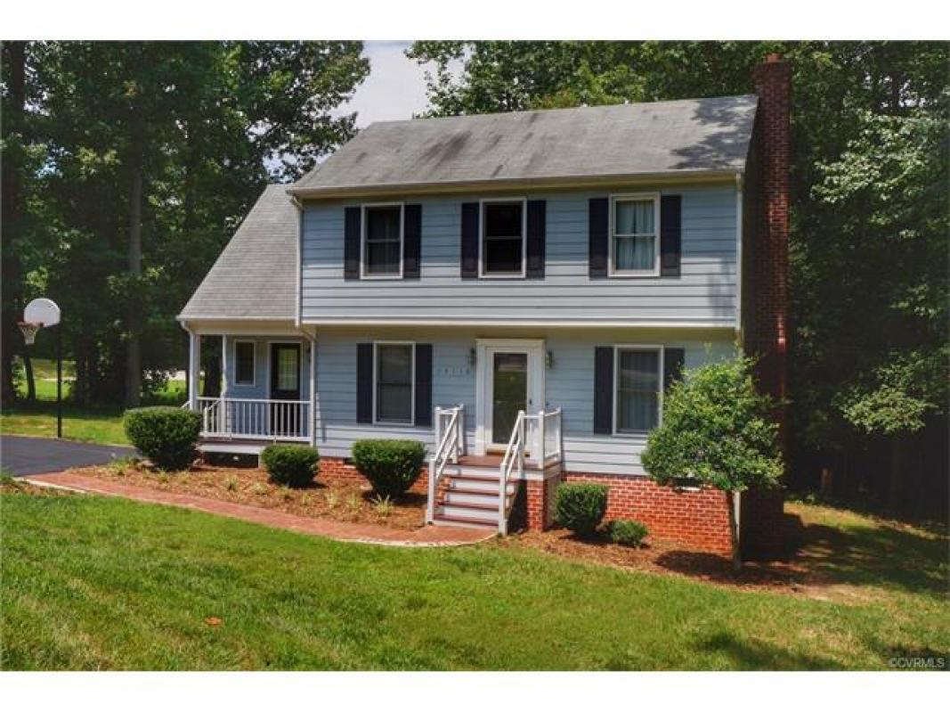 Just Listed in #Chesterfield #VA. 13110 Holly View Court! Please retweet!  tour.circlepix.com/home/FQ4XAD