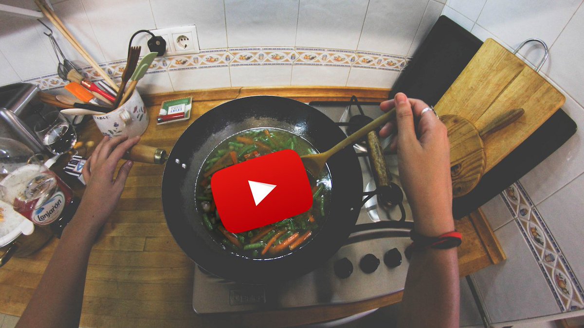 lifehacker's tweet photo. Top 10 YouTube channels that'll inspire you to get cooking: https://t.co/ZmJbOxRyx4 https://t.co/RVwHCUuPkv