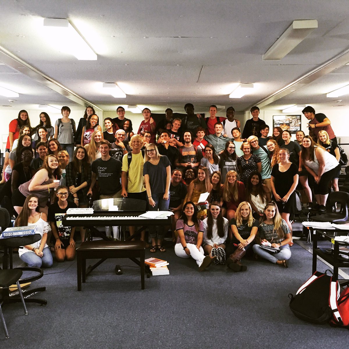 FVHSChoral's tweet photo. Great first week! #fvhschoral2016 #vdl2016 https://t.co/Cjl4wwkrWM