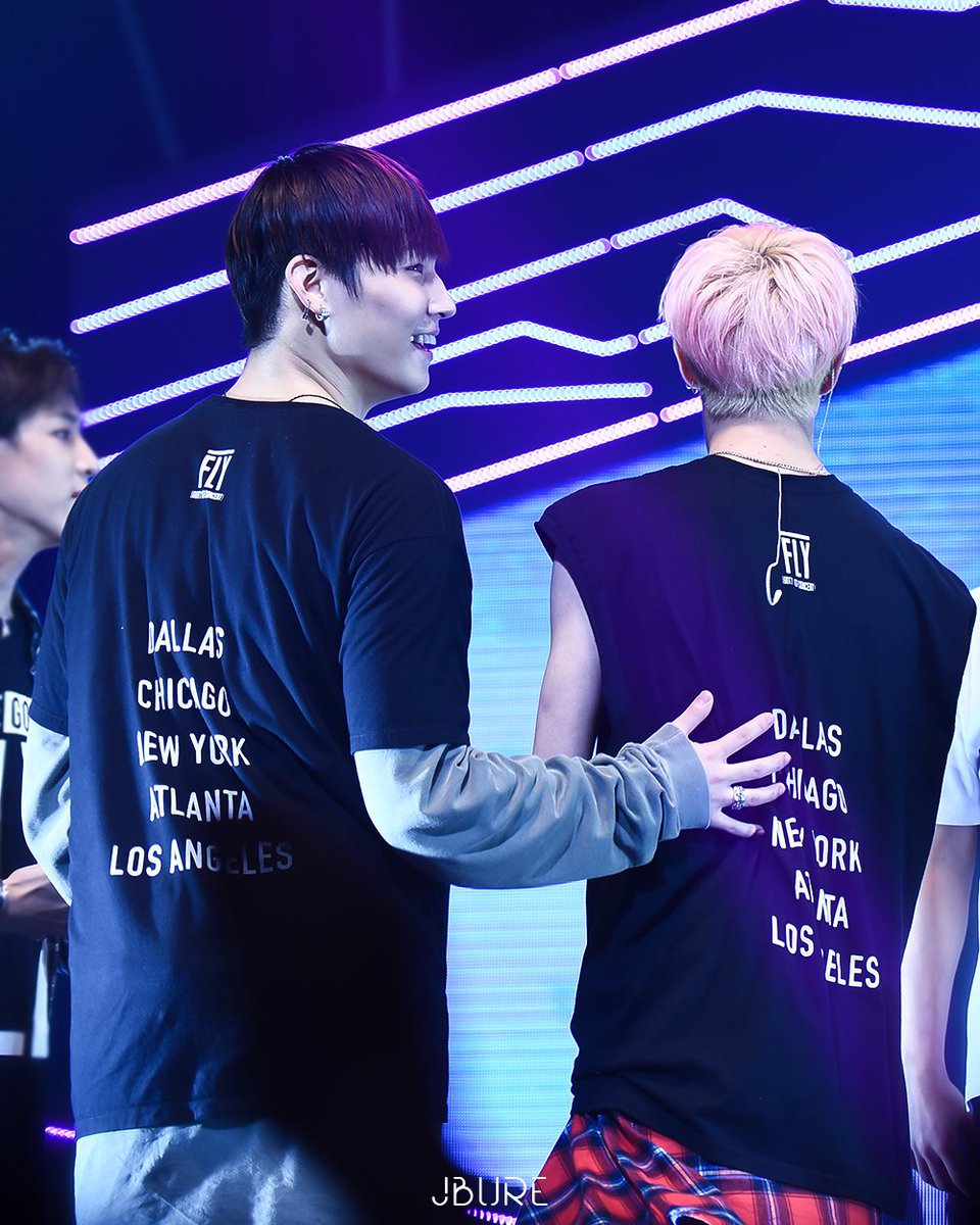 JBURE94's tweet image. 🎂 #HappyBirthdayMarkTuan