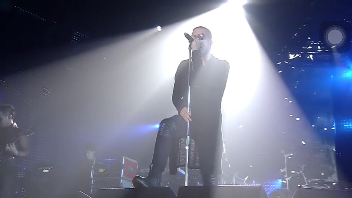 GMMBRAVO's tweet image. ทีมพี่แบงค์ ☺️ เท่สุด ๆ ไปเลยย #PACK4 #GMMFirstClassConcertsLive #GMM25 #GMMBRAVO