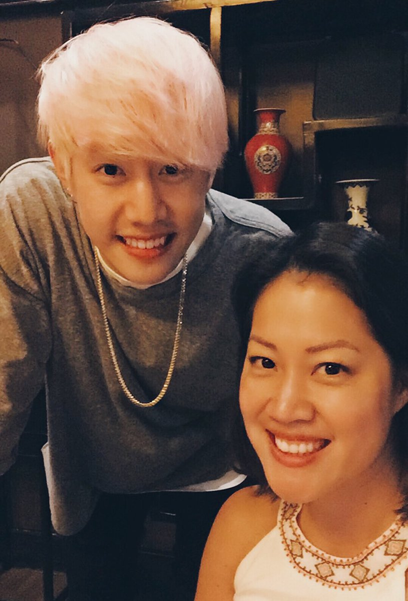 lilbear1228's tweet photo. Happy bday, bro!! Wish we could be there to watch you rock out the @ #jypnation2016! Love u! #HappyBirthdayMarkTuan https://t.co/gbF8cb1gy8