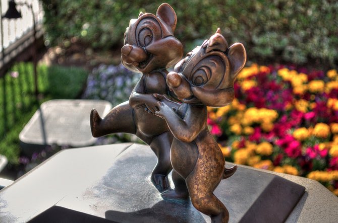 DisneyWinner's tweet image. Two peas in a pod