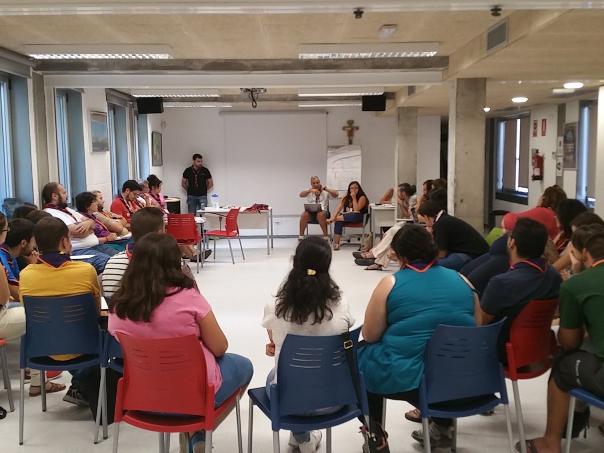 Después de un duro día de trabajo, llega la puesta en común de lo realizado durante la jornada #loquenoshacegrandes