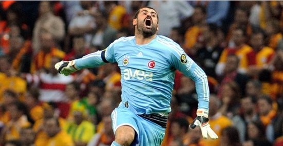 FBTribune's tweet photo. We will make it up to the fans #Fenerbahce #FenerbahceTribune #VolkanDemirel #FenerbaheNews https://t.co/ITIyB1oUyZ https://t.co/Fdm2VMjZVQ