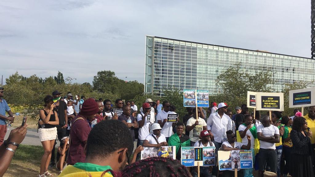 laurylndong's tweet photo. 🔴#Gabon2016 : Manifestation à Strasbourg ! Le #Gabon se mobilise partout en France https://t.co/uxFg8PSqxj