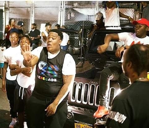 FATBOIIENT's tweet image. #Raps @BamBinoFleeteam On set #2016FLOW video shoot -Dir by Flowstatic TV 🎥 #TopNotch