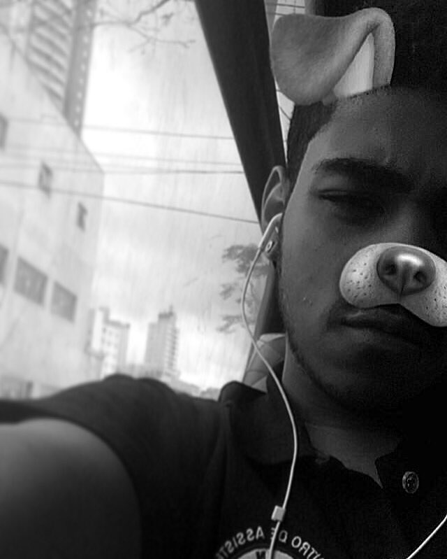 Viteeco_'s tweet photo. • "Que nada nos impeça de ser feliz." 💞💟 https://t.co/cvoUUMYYIJ