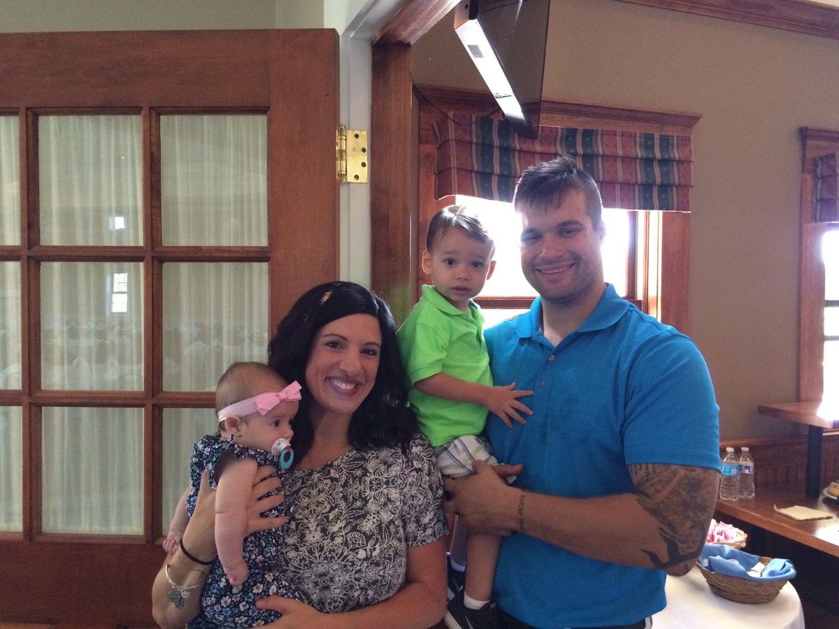 Phillip's Foundation (@phillipdevito) on Twitter photo 