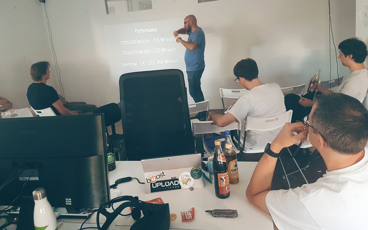 realities_io's tweet photo. our CEO @DFinsterwalder wrapping up the #VRDB tutorials with some in depth #VR #rendering know-how https://t.co/rnXDVXyZZ7