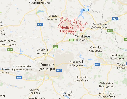 EuromaidanPR's tweet photo. In #Horlovka DNR soldier shot and killed father and his 9-yr-old son @InfoResist https://t.co/vEhzqazhXZ |EMPR https://t.co/0Sw6oxXMvQ
