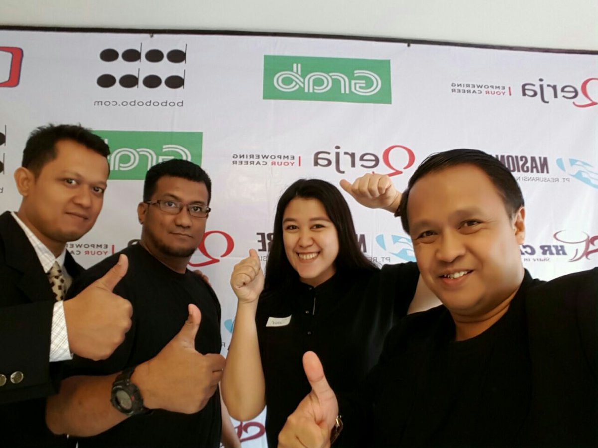 budikadabra's tweet photo. The black team... #HRSharingSession&amp;Networking5 #HRCafe https://t.co/E7G1z1lXjc