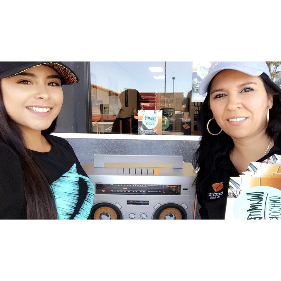 2020mobileesd01's tweet photo. @2020MobileInc @SPGMERCH #BOOSTBOOMBOX #WhereYouAt 675 N BROADWAY ESCONDIDO https://t.co/JwhIEdsK5S