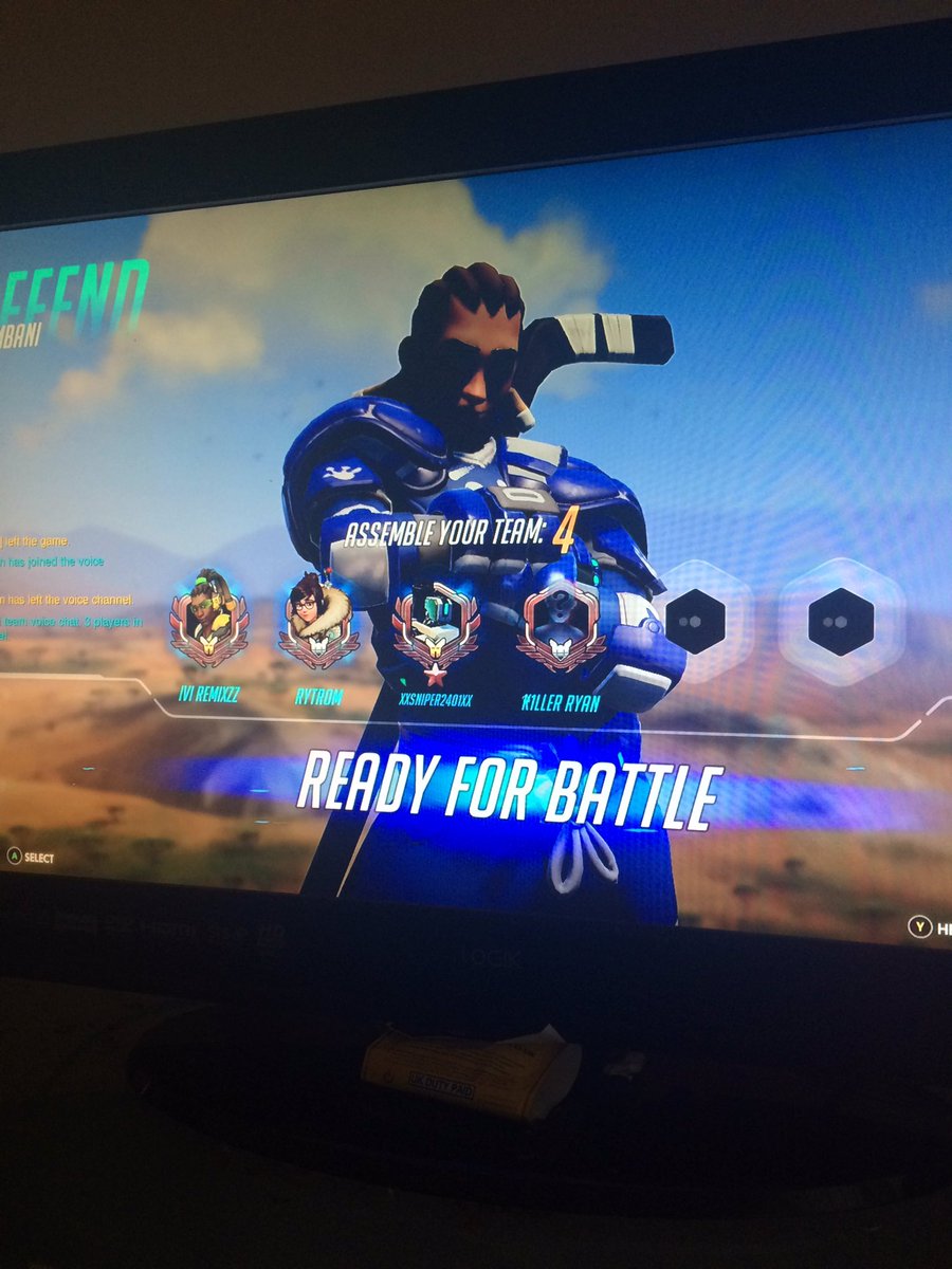 RazerbackOne's tweet image. Got to love being in a comp game and two people leave.. #overwatch
