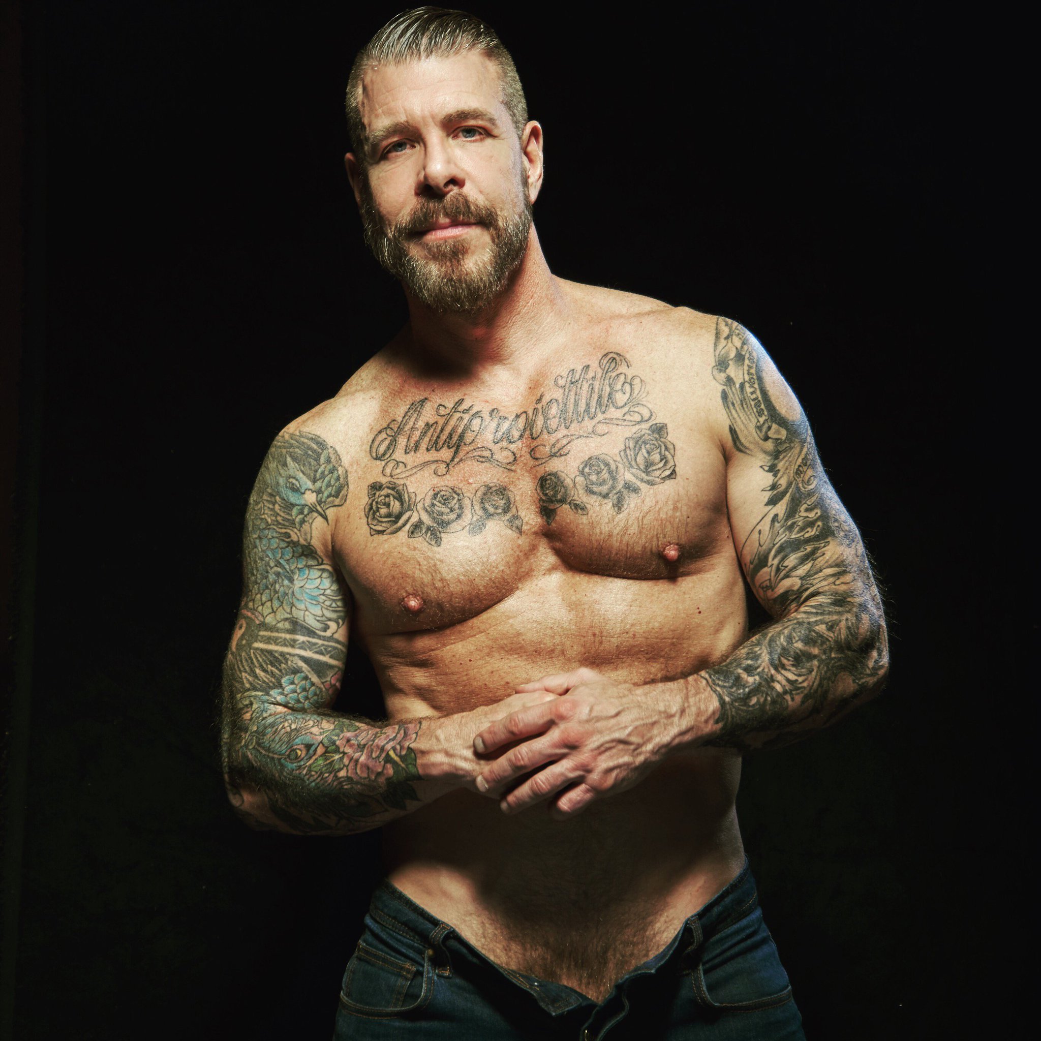 The Phoenix & Eagle on Twitter: "Rocco Steele on stage again tonig...