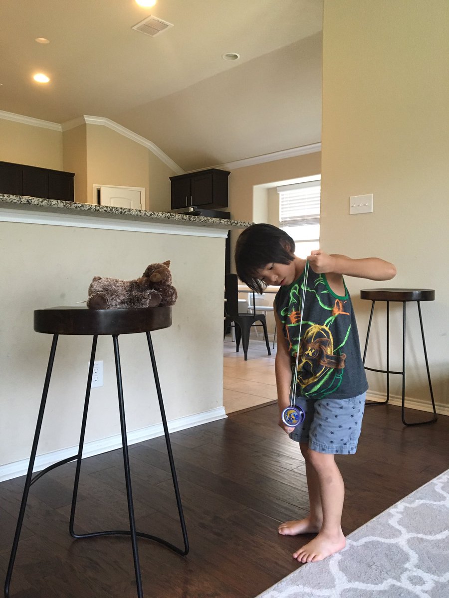 Melanya83 tweet media