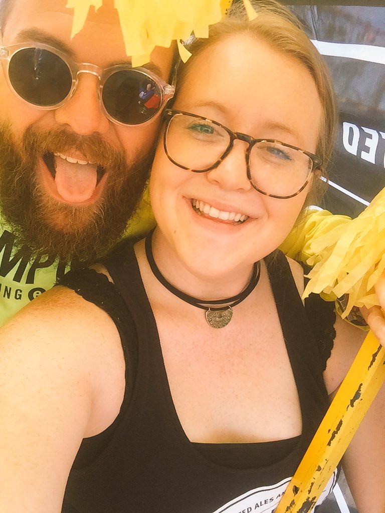 Having a blast sampling #EmpireBrews on the <a href="/BiGyellowfellow/">TheBIGyellowfellow</a> at the #NYSFair! #YellowFellowSYR