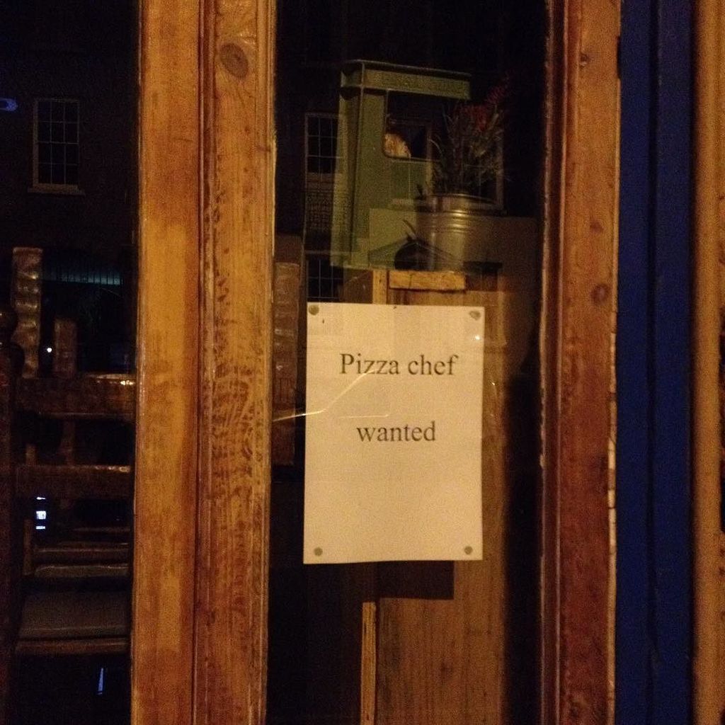 ldn_nash's tweet photo. #pizza #pizzalife #pizzasex Dream job available now https://t.co/utBjCWXz3m