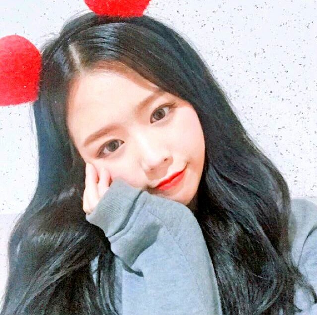SM_BlackDiamond's tweet photo. I'm not cute, really. 

♕ Gyeong https://t.co/eNUZr40ebO