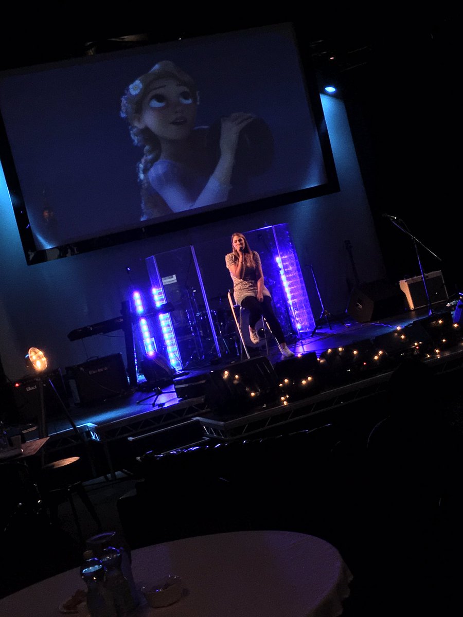RedRoomUK's tweet photo. Sound check with @MichelleVocals at her home church in Coventry. #lifechurch #tangled #soundcheck https://t.co/MqKPL2Oua2