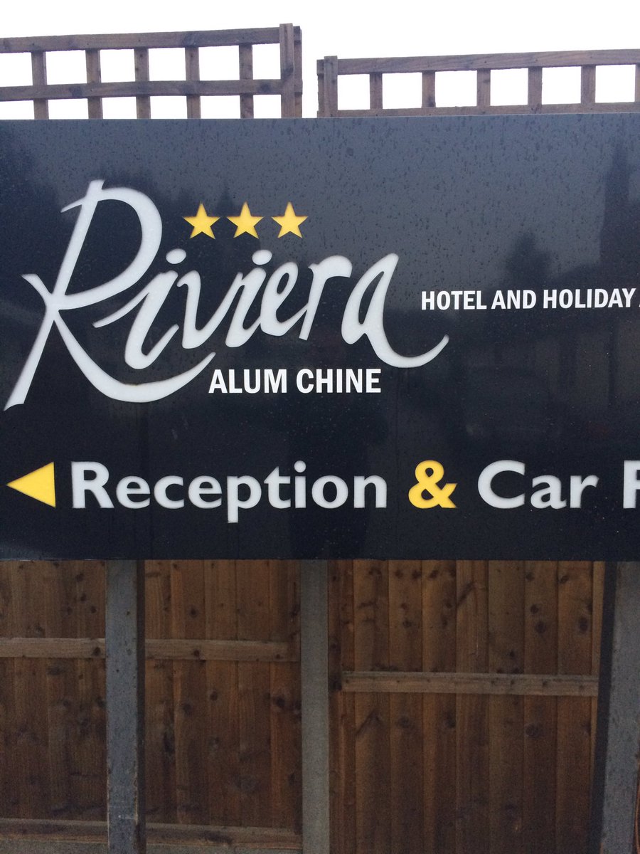 ISmileBooth's tweet image. Congratulations to Daniel and Mayra on your wedding day @rivierahotel_uk with us #photo #Boothing #dorset