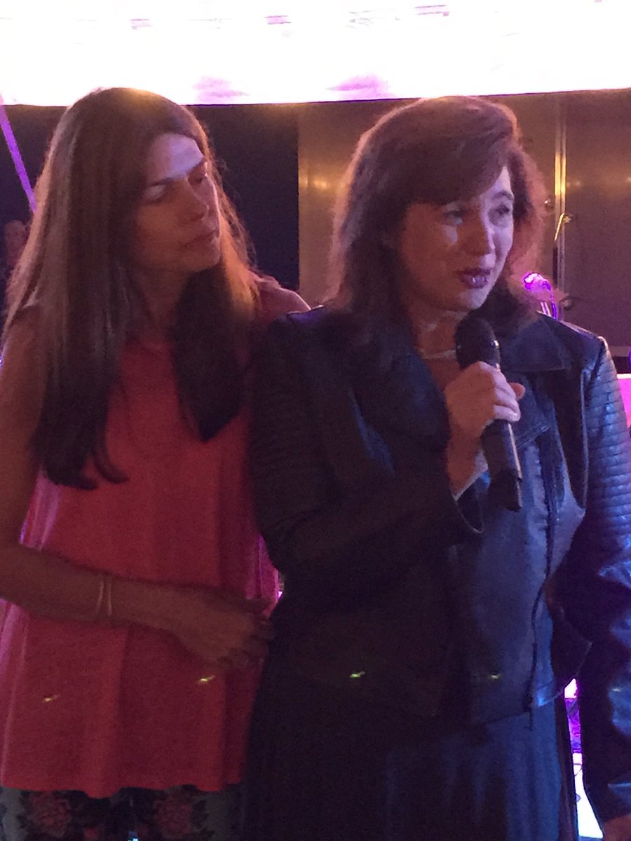 MariaGroveSurf's tweet image. Honored to know &amp;amp; call these two women friends.Miraculous 10 year #braintumor survivors.  @TraceyGamerFan @jpace15