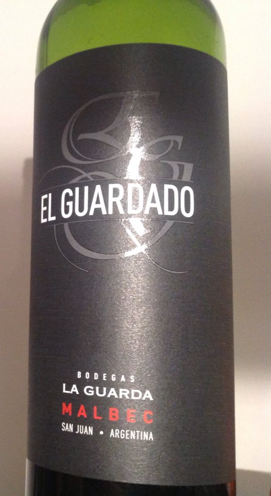 #DíaNacionalVinoChileno y lo celebramos con #Animal Blend del #ValleItata d #Chi y un #Malbec #Argentina