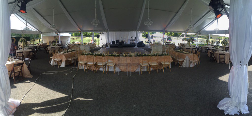 stang97us's tweet photo. Getting ready to play another great wedding. Let's have some fun!!! https://t.co/X1aP7H7XBV