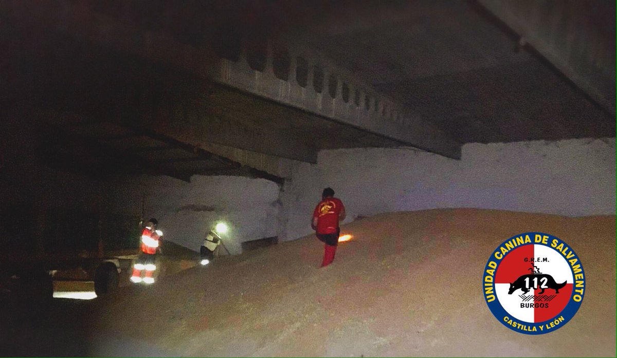 GremUcr's tweet photo. Ya ha sido localizado El Niño de Marmellar de abajo, en buen estado @emecyl112 os dejamos imágenes de la búsqueda https://t.co/8xxe2oim88
