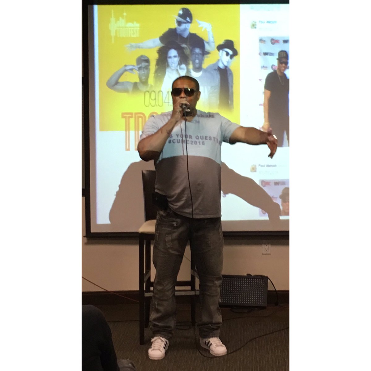 "Big Marv" from <a href="/PoloGroundsNYC/">Polo Grounds Music</a> takes the stage for #CUMC A&amp;R 101 panel #SashaStoltzPublicity #The6ix