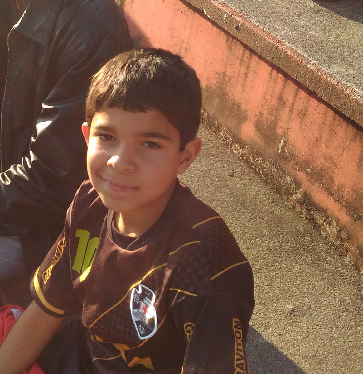 #seriebnaredetv Vascaíno de coração e RedeTV sempre! João David