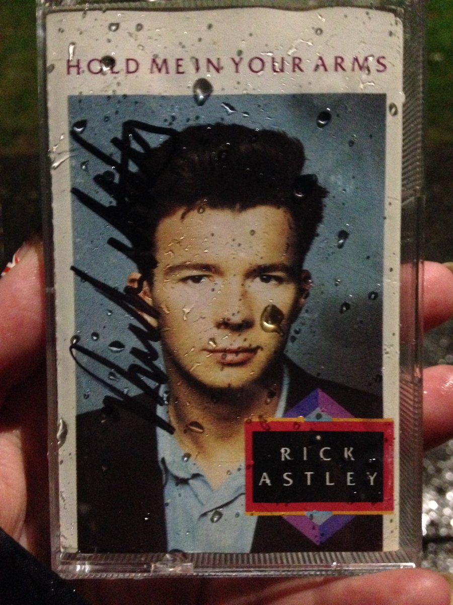 The_MissPitstop's tweet photo. @rickastley Thank you so much, made a soggy 30-something very happy!! #keepsingin https://t.co/SgfVNU3F7v