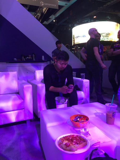 Watch William Blitz Lee's leaked NSFW photo on TwXstars